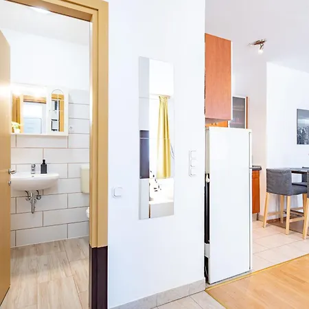 - Cozy Air Conditioned Apartamento *