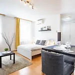 Apartamento - Cozy Air Conditioned