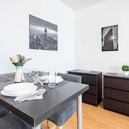 - Cozy Air Conditioned Apartman