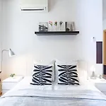 - Cozy Air Conditioned * Boedapest