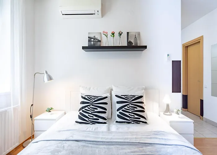 - Cozy Air Conditioned * 부다페스트
